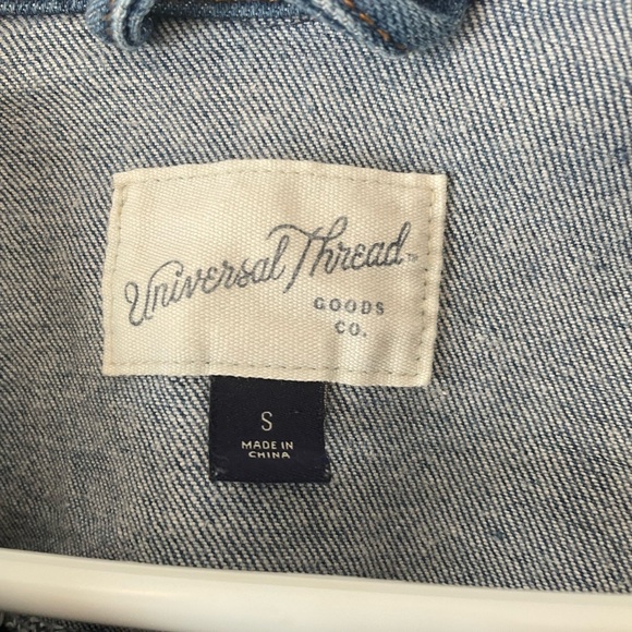 Universal Thread Jean Jacket - Picture 4 of 4